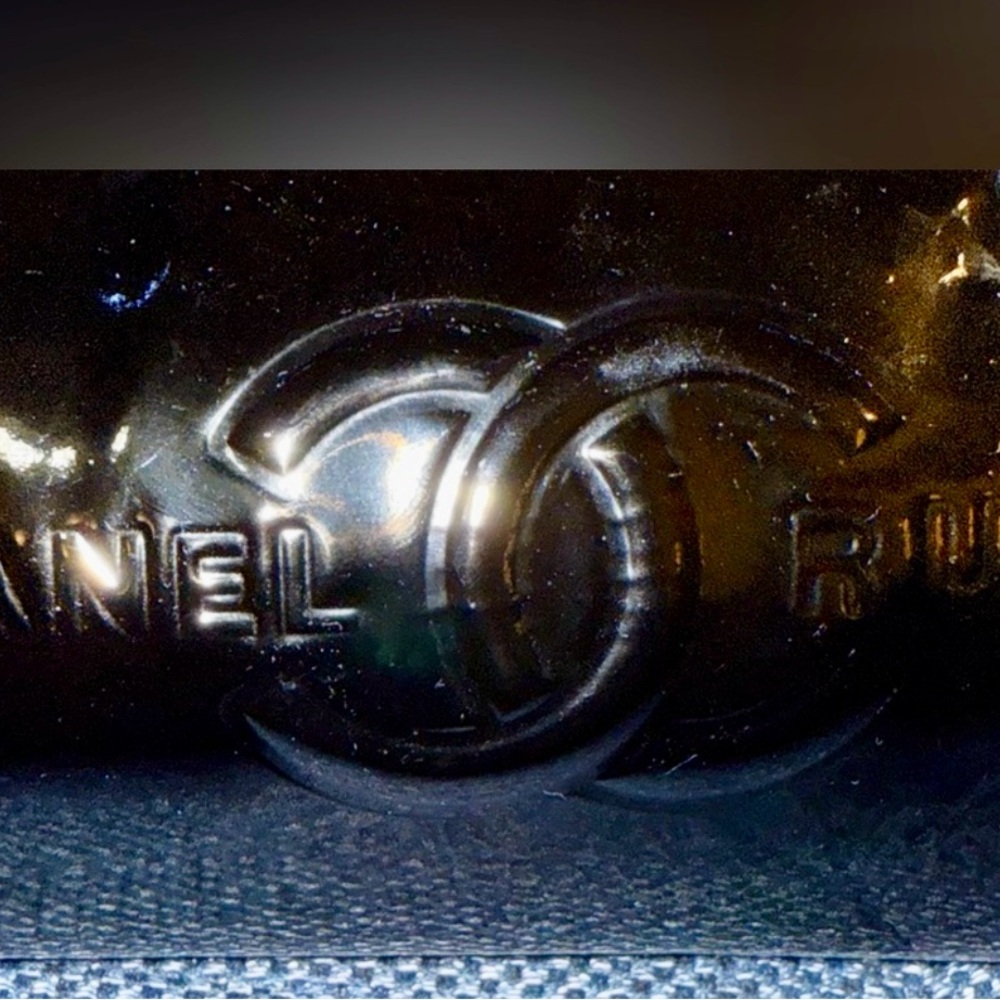 CHANEL CRUISE  Glossy Black Logo Pouch Coa
